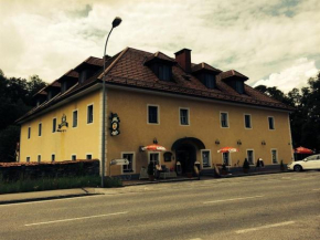 Gasthof Schlosswirt, Klagenfurt Am Wörthersee, Österreich, Klagenfurt Am Wörthersee, Österreich